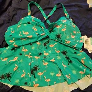 Torrid size 3 flamingo tankini top